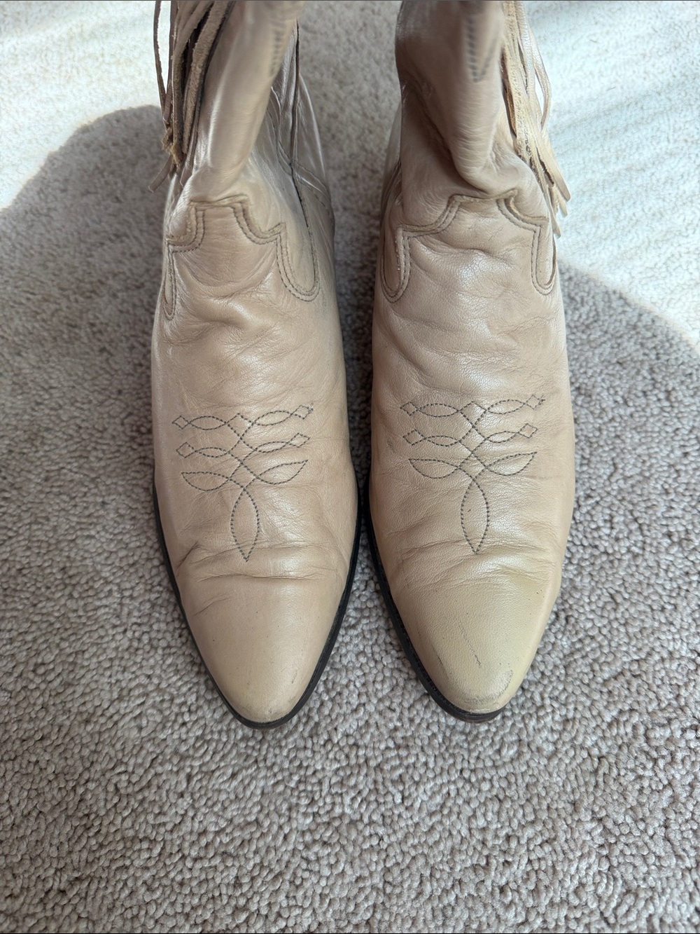 Vintage 1992 Women’s Laredo Western Boots Taupe Leather Fringe Cowboy Boots - Picture 7 of 16